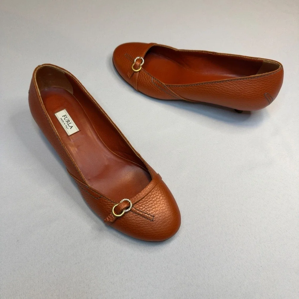 Furla Cognac Leather Knot Detail Low Heel Pumps